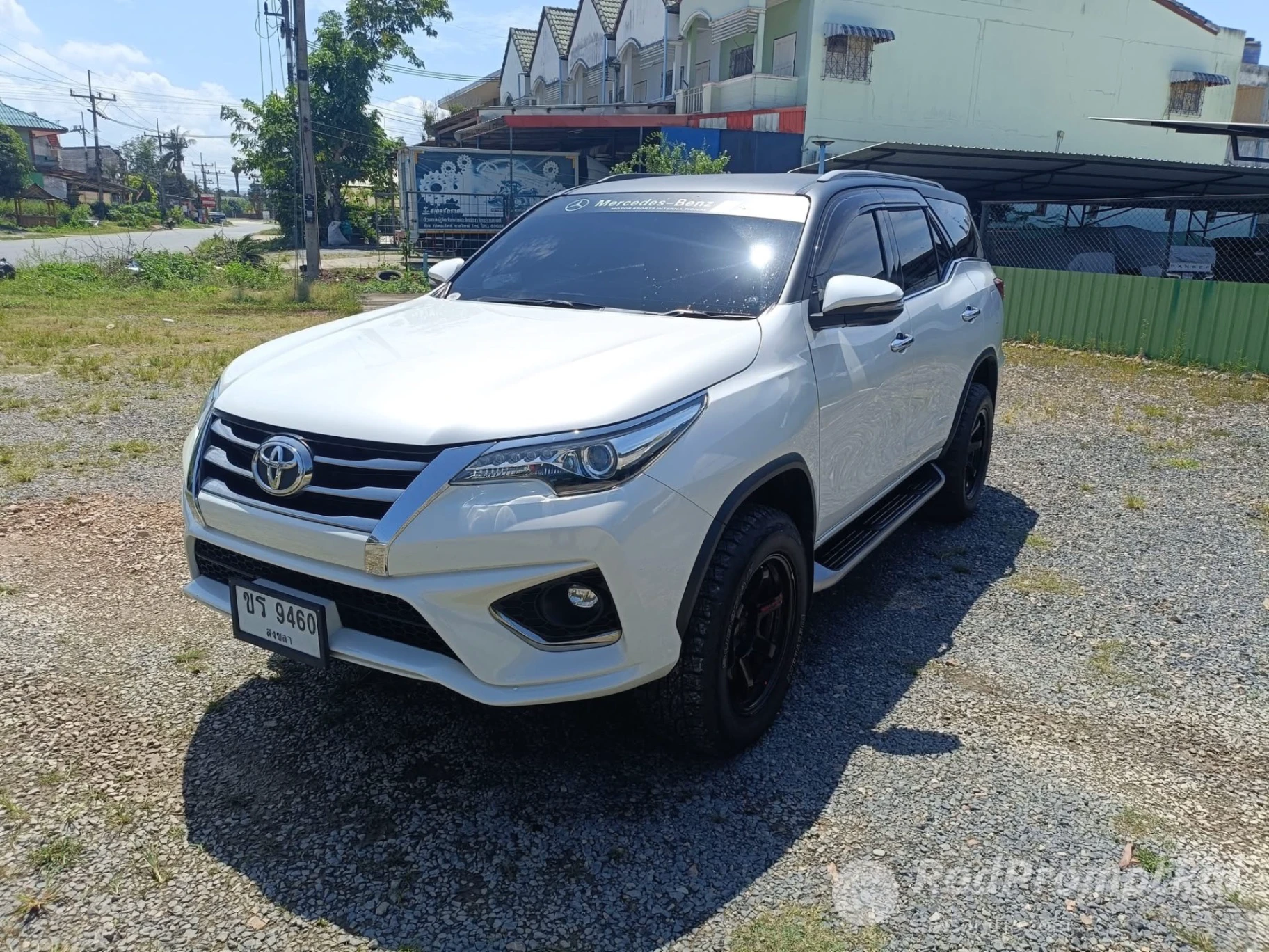 TOYOTA FORTUNER