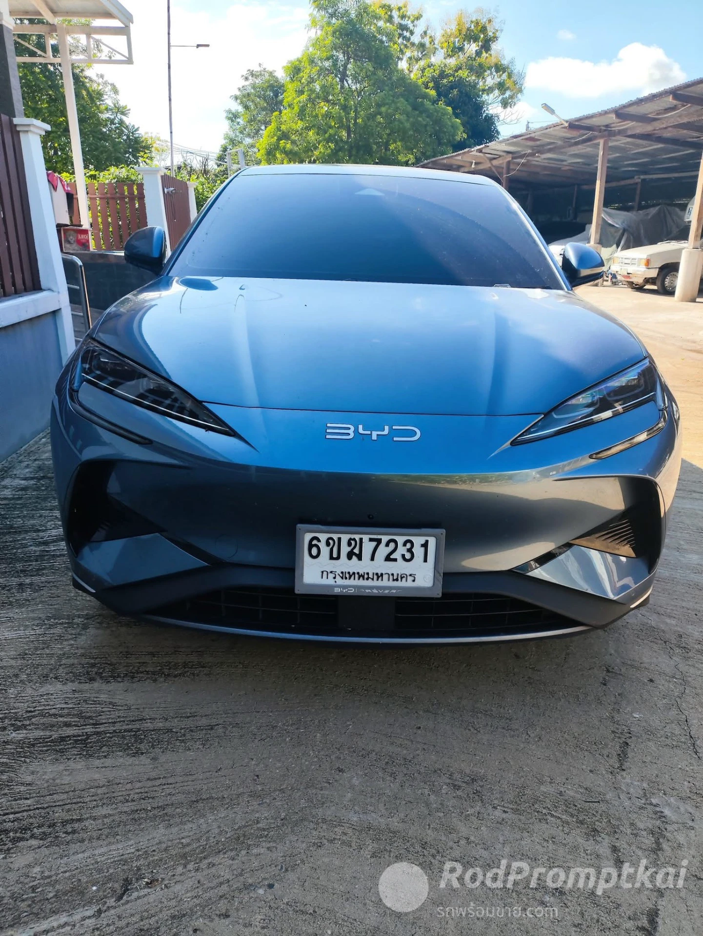 BYD Sealion 7