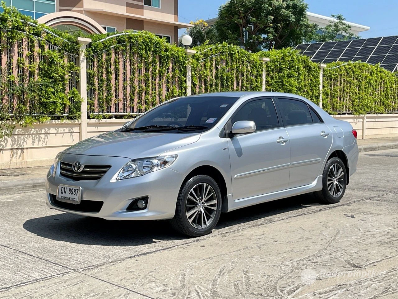 TOYOTA COROLLA ALTIS