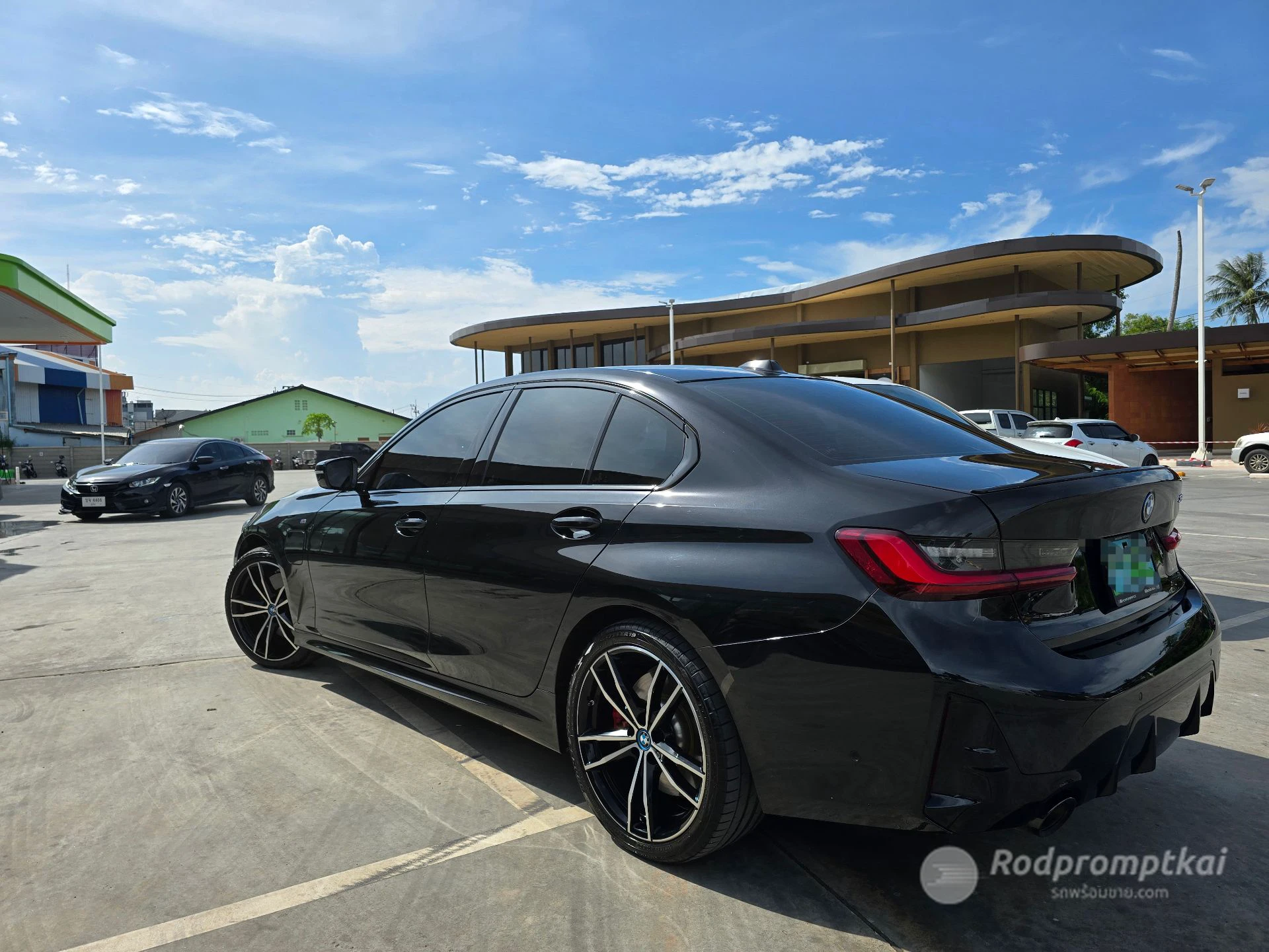 BMW SERIES 3
