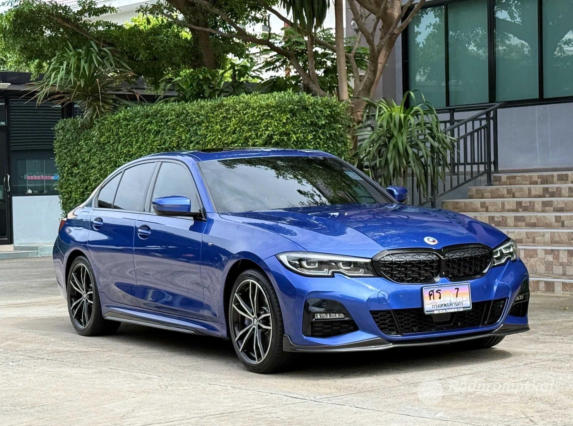 BMW