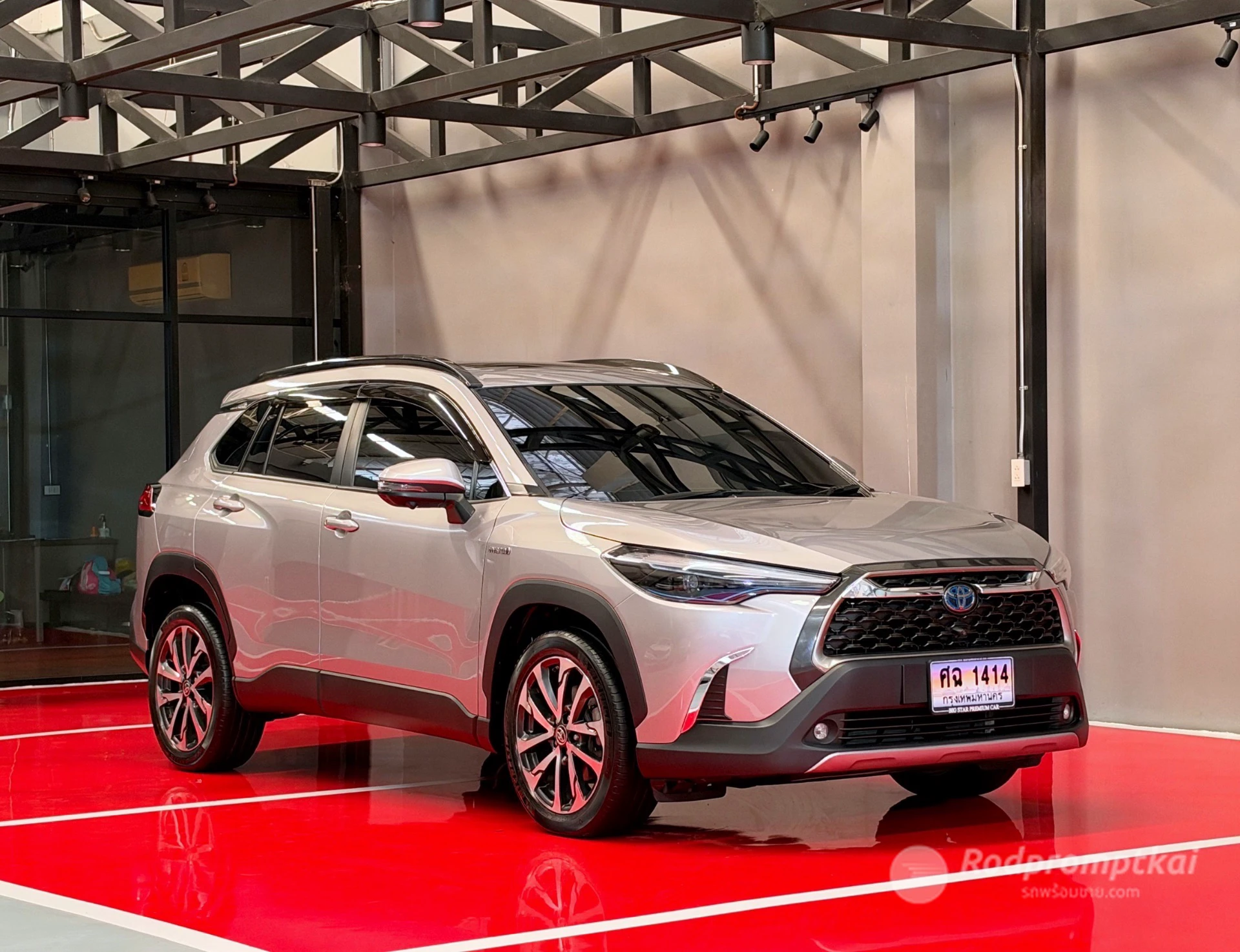 2021 TOYOTA Corolla CROSS