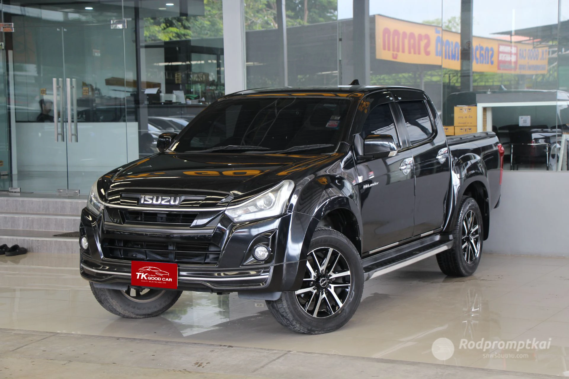 ISUZU