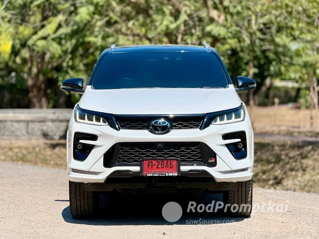 TOYOTA FORTUNER
