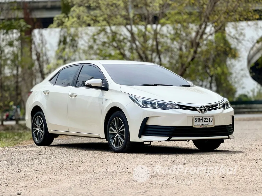 TOYOTA COROLLA ALTIS