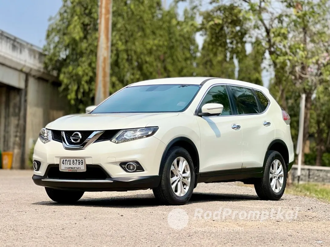 2015-nissan-x-trail-20s-bangkok-nissan-x-trail-20-s-2015-54469109
