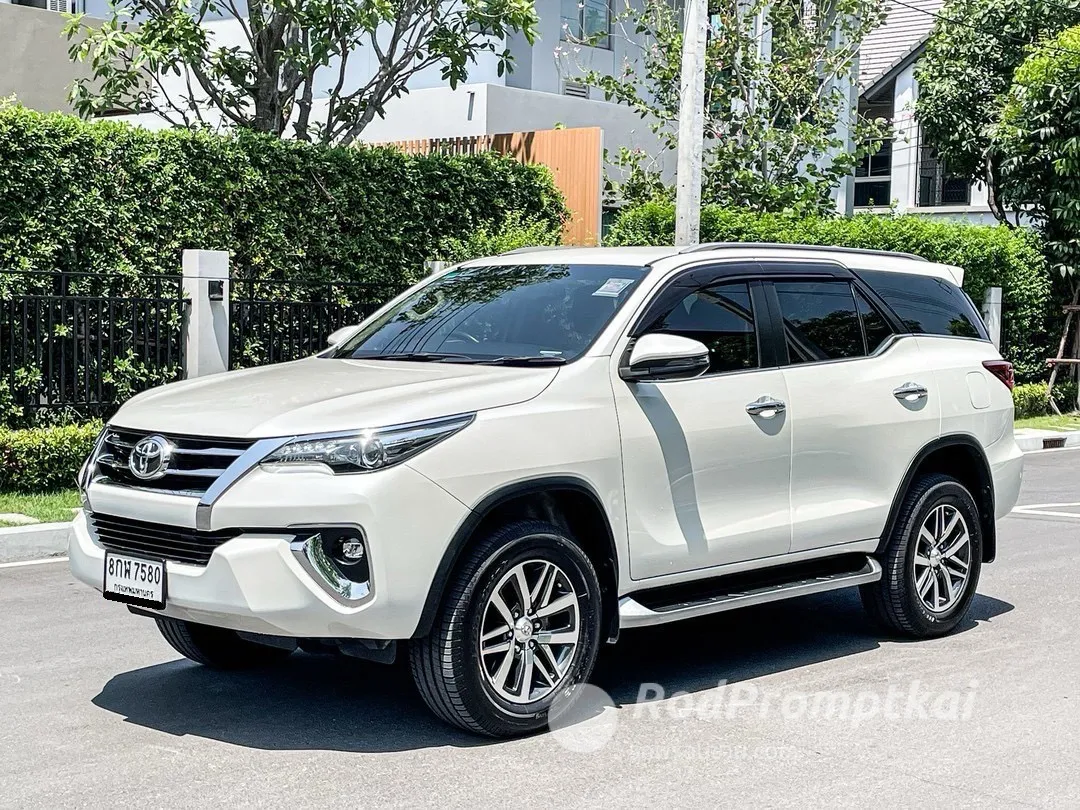 TOYOTA FORTUNER
