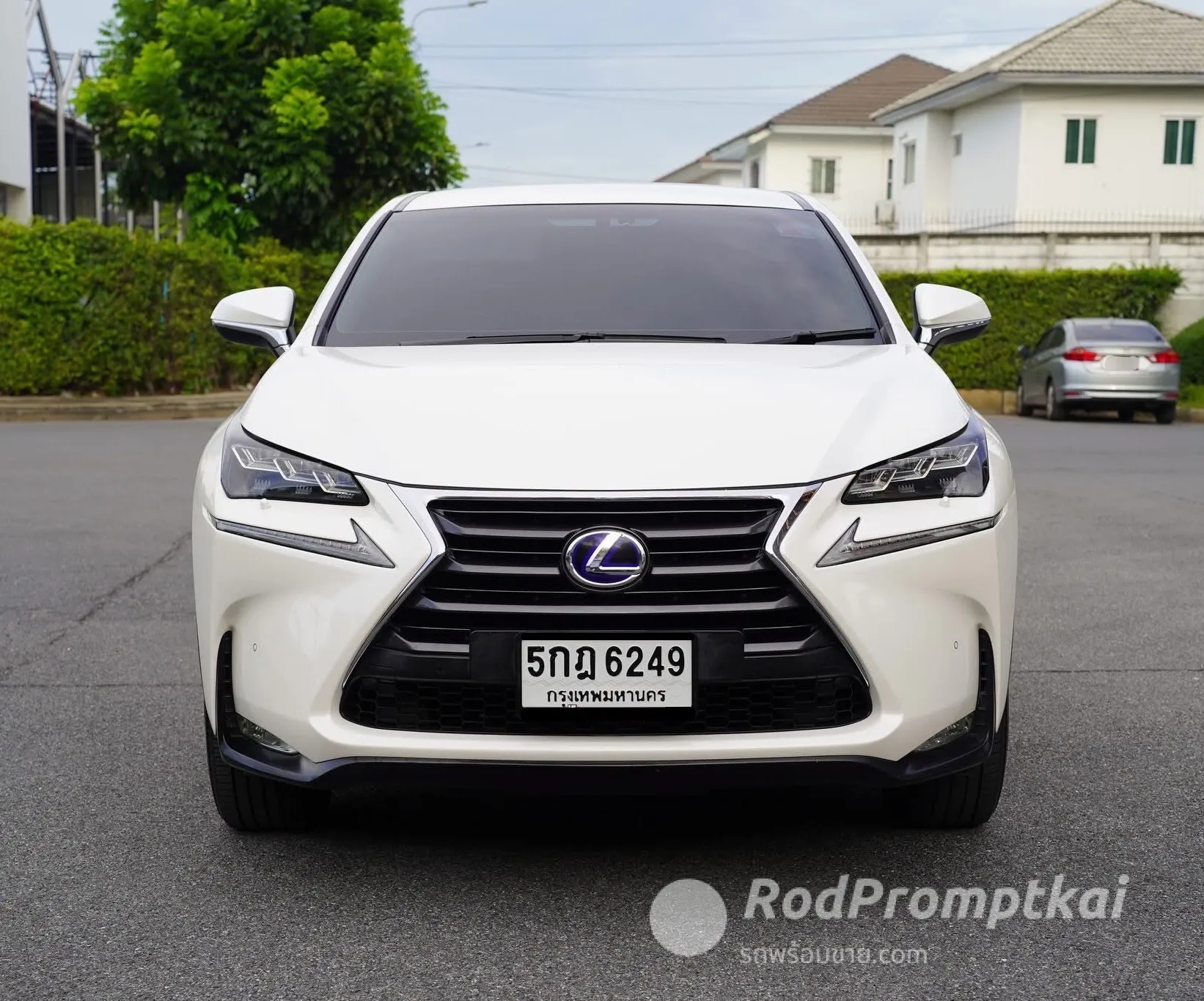 Lexus NX300h 2.5 Grand Luxury SUV  ปี 2015