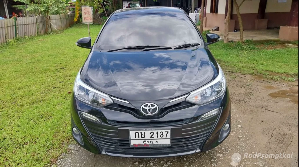 Toyota yaris เจ้าของขายเอง📌