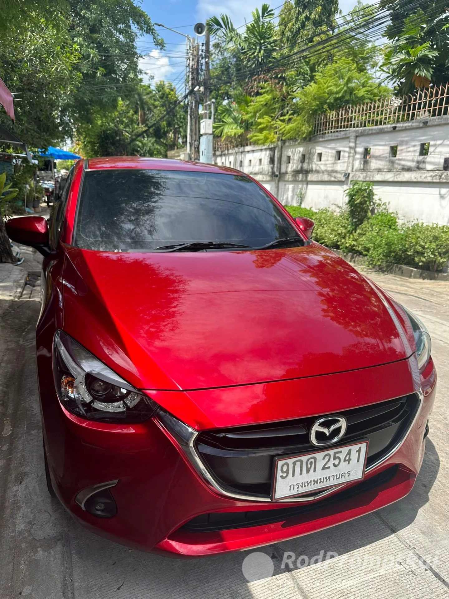 MAZDA 2