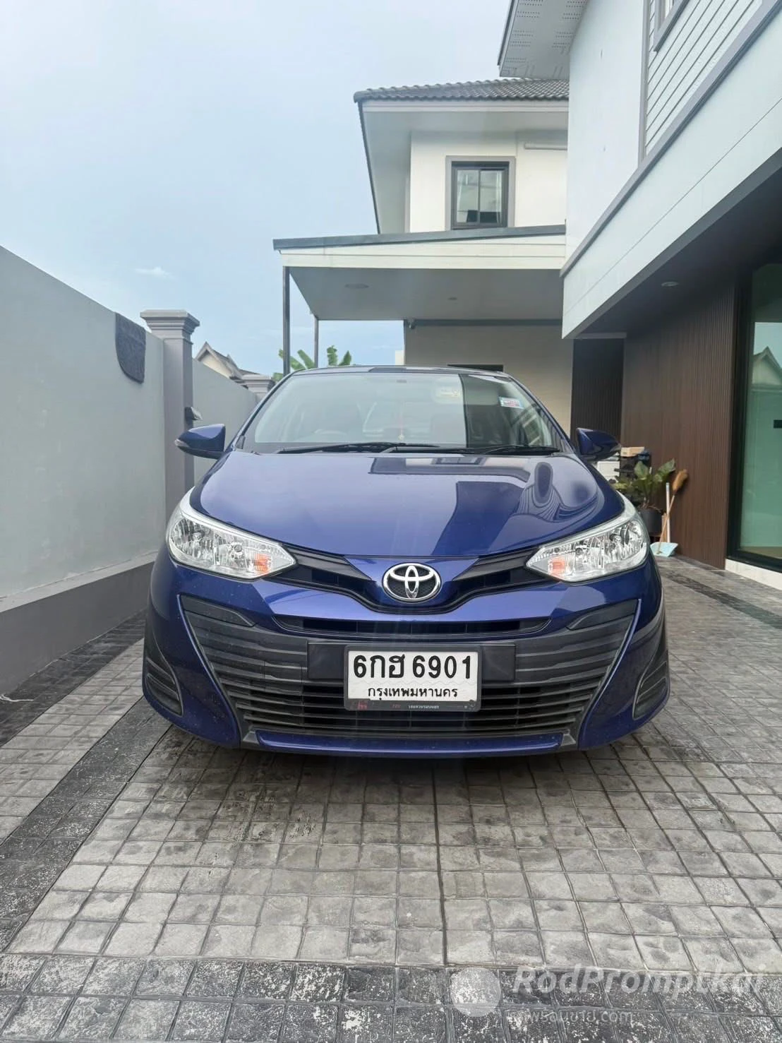 2017-toyota-yaris-ativ-17-22-1-2-e-toyota-yaris-ativ-17-22-1-2-e-at-2017-17550112910