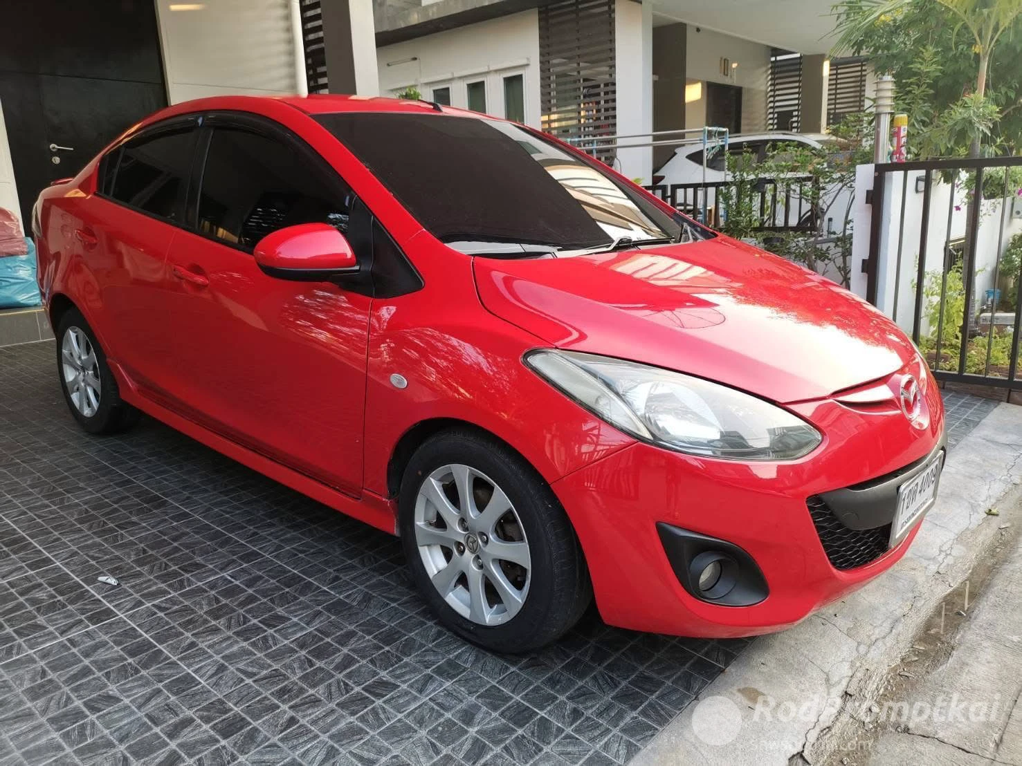 2010-mazda-2-09-14-1-5-elegance-limited-edition-mazda-2-09-14-1-5-elegance-limited-edition-at-2010-17555348230