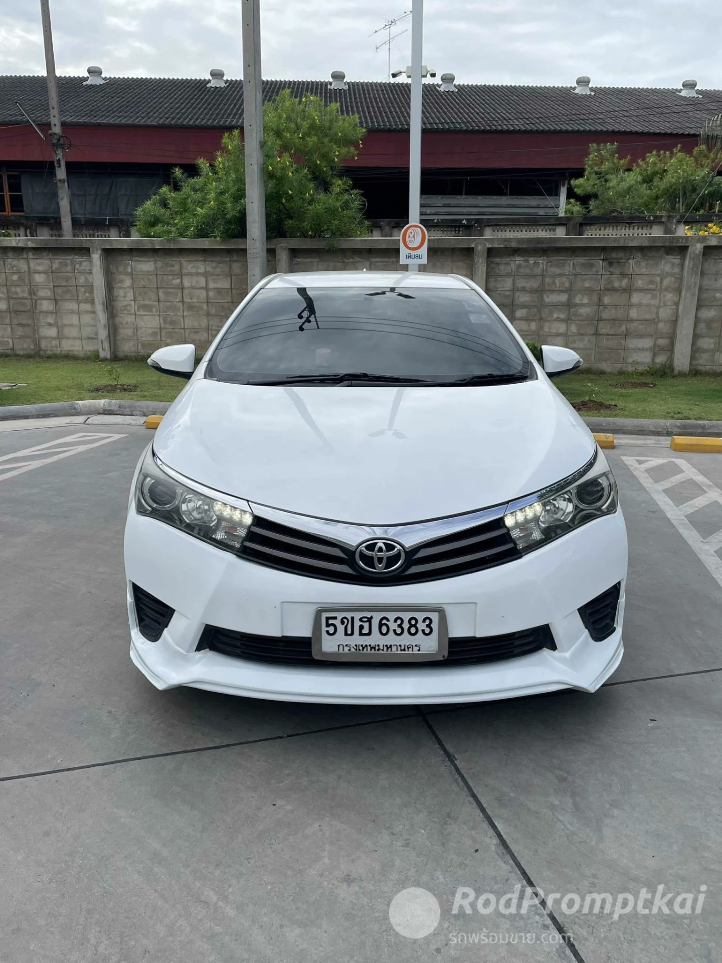 2015-toyota-corolla-altis-14-19-altis-1-8-s-toyota-corolla-altis-14-19-altis-1-8-s-at-2015-17561329990