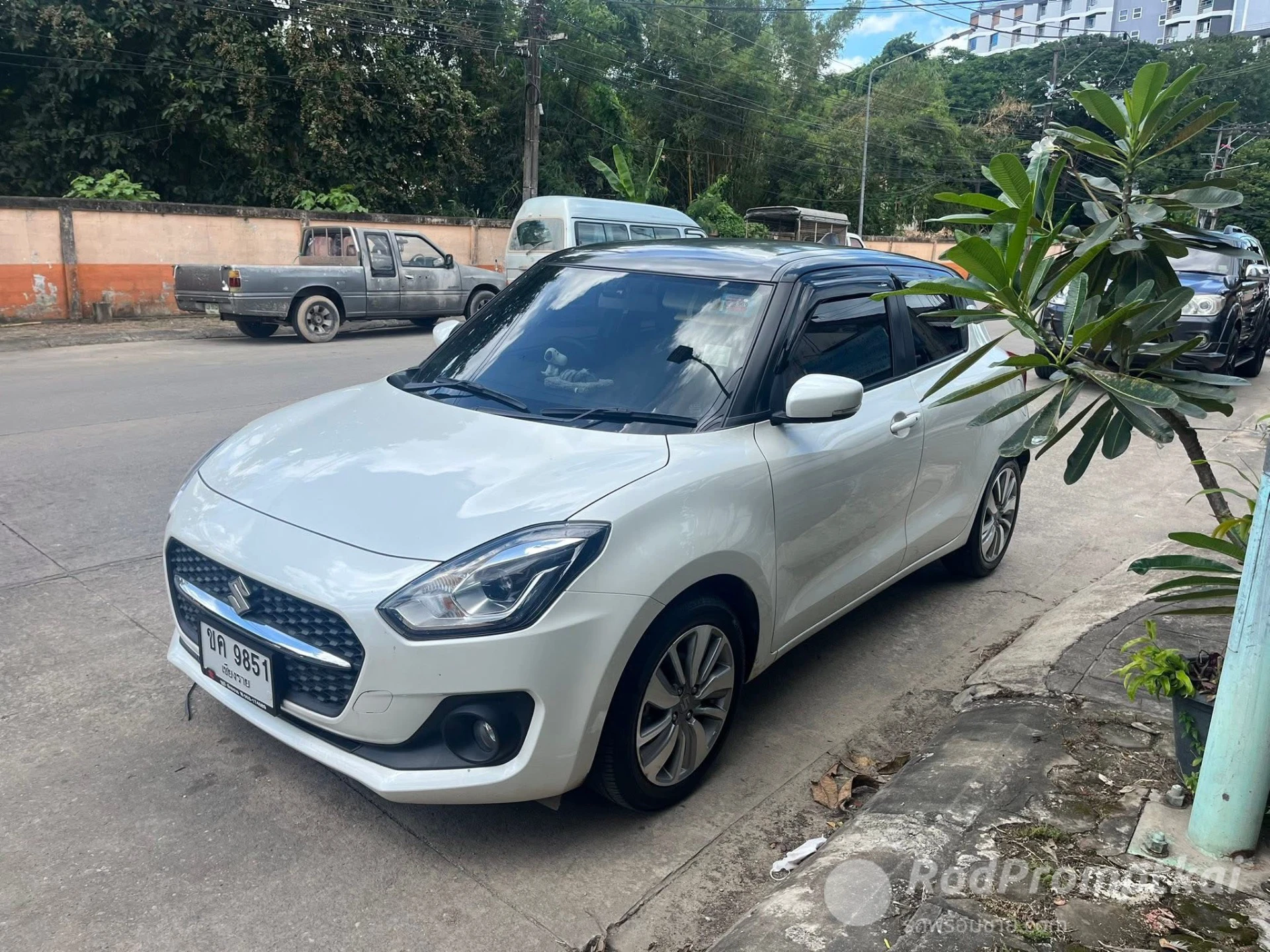 ขายดาวน์ 🌟 หาคนส่งต่อ