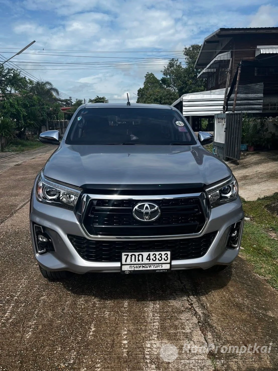 TOYOTA HILUX REVO