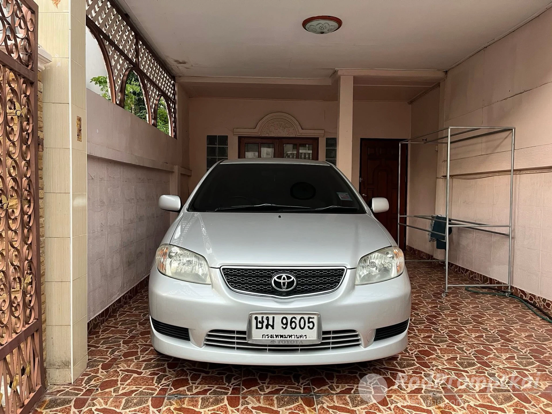 ขาย toyota vios 1.5E ปี2004 เกียร์ออโต้