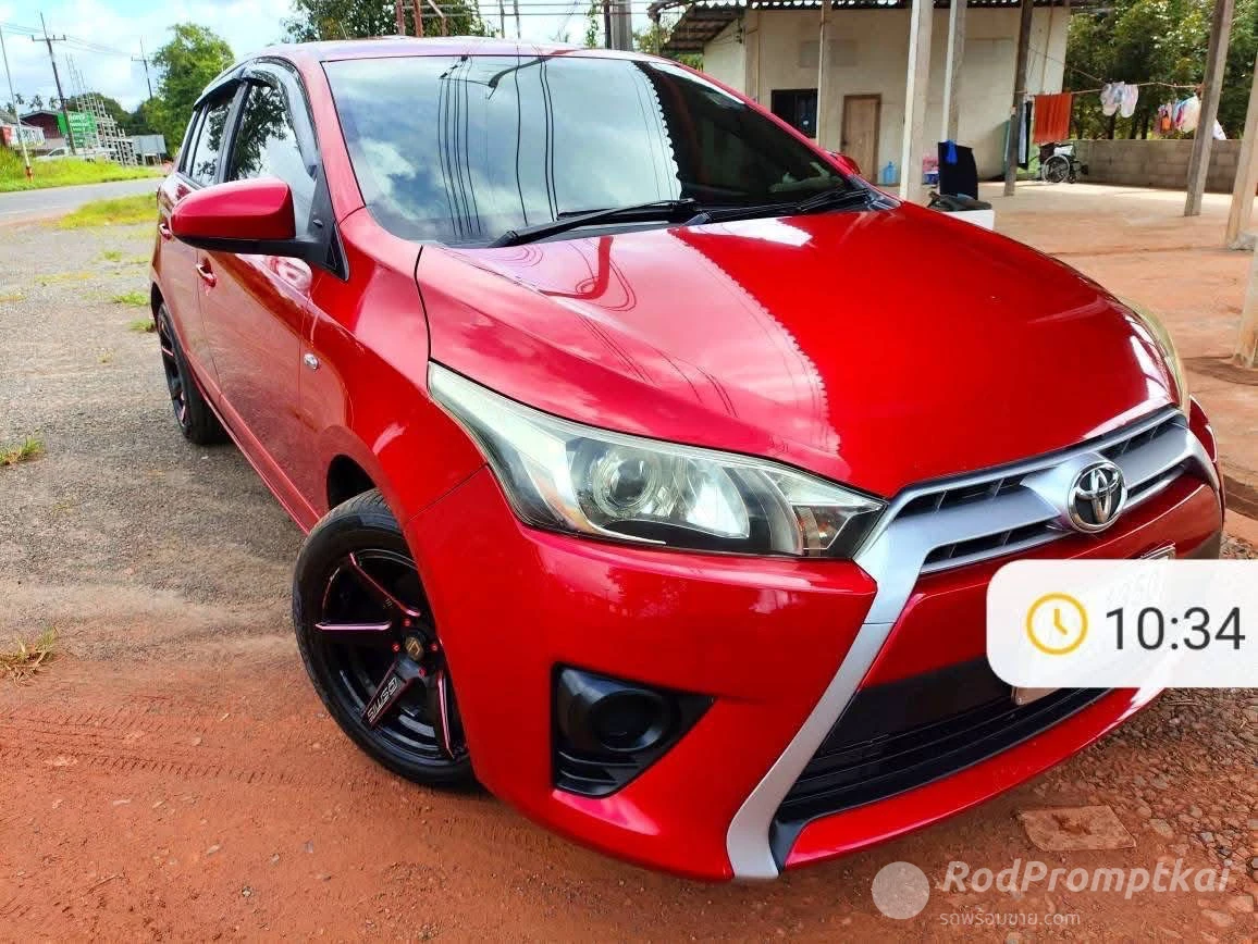 TOYOTA YARIS