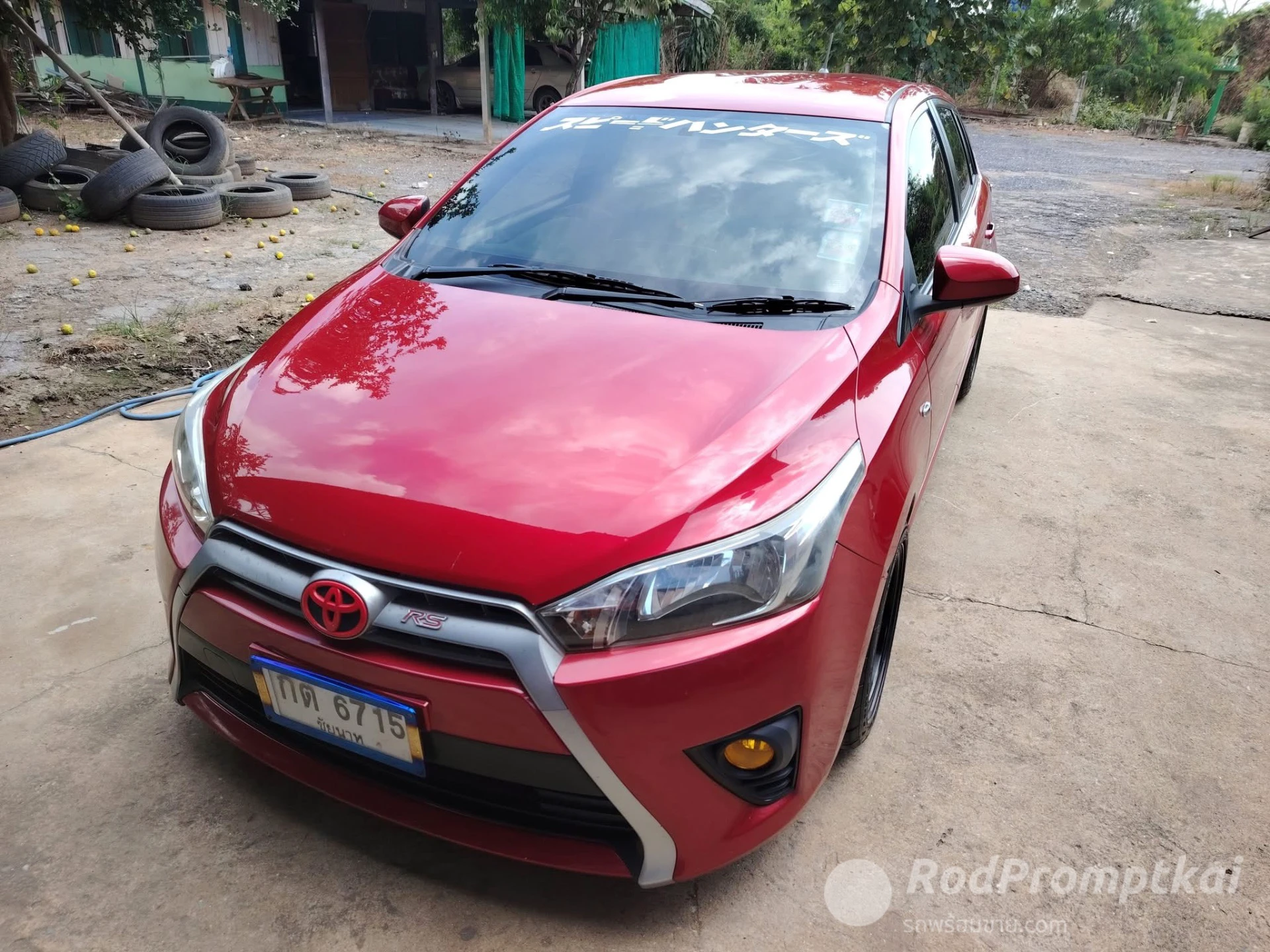 TOYOTA YARIS