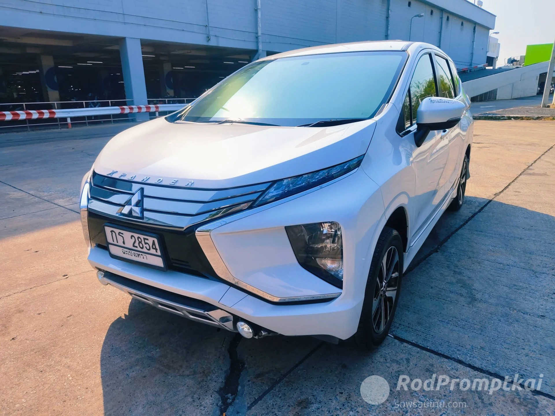 MITSUBISHI XPANDER