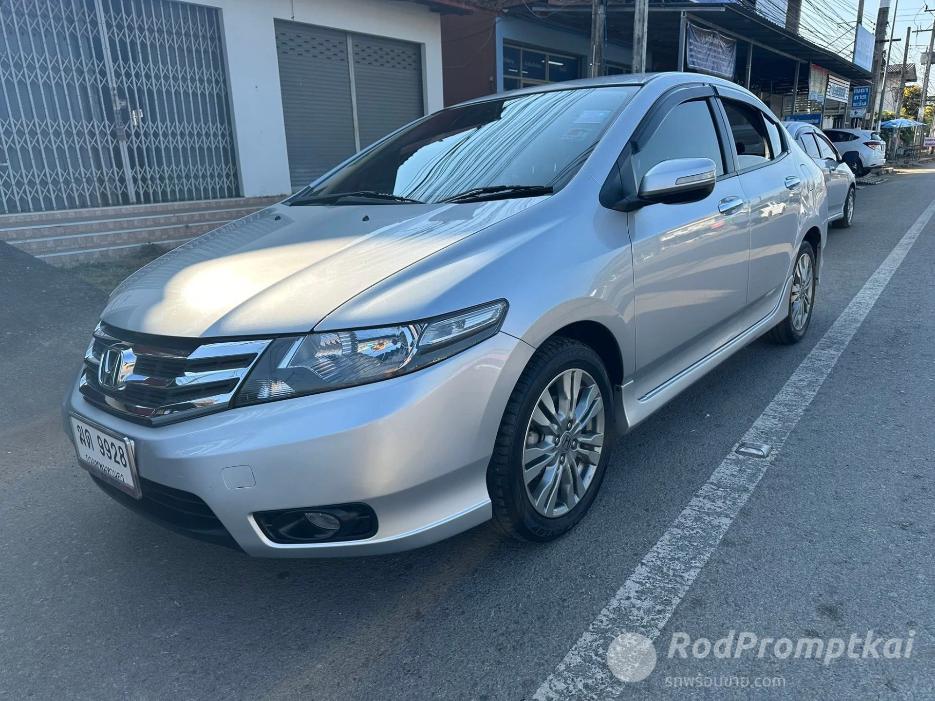 ไมล์น้อย จอดมากกว่าใช้✨