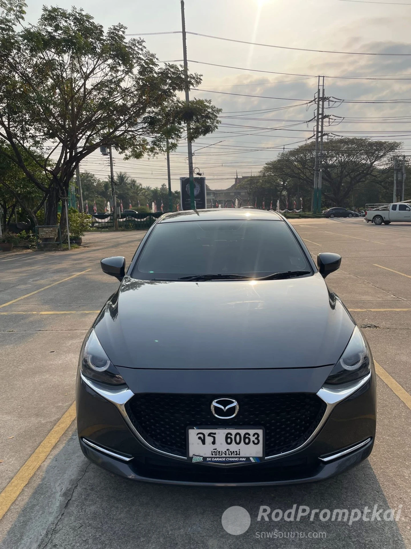 MAZDA 2