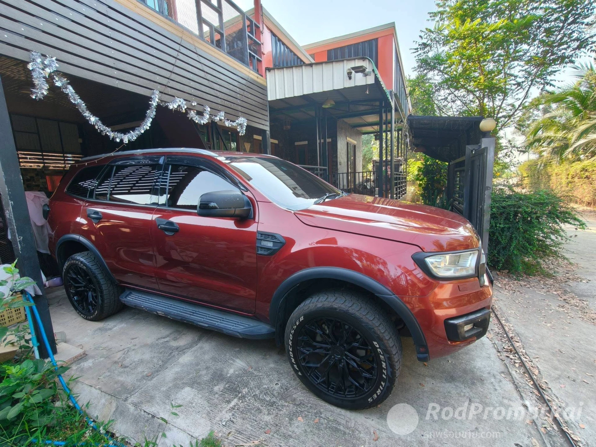 Ford Everest
