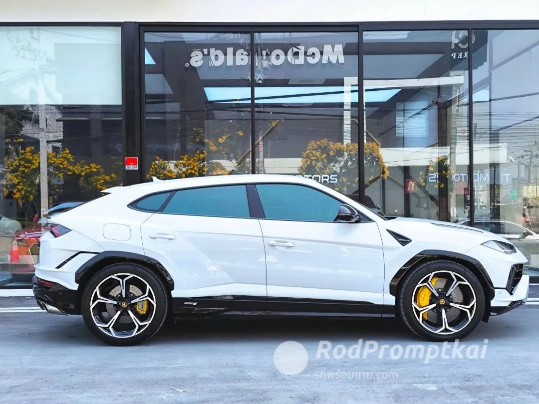 🔥 Super car SUV Rare Item​ White color, low mileage 9,XXX KM-external
