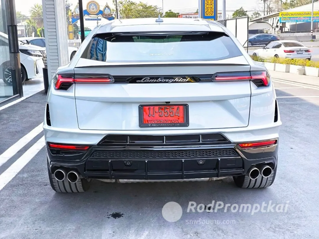 🔥 Super car SUV Rare Item​ White color, low mileage 9,XXX KM-external