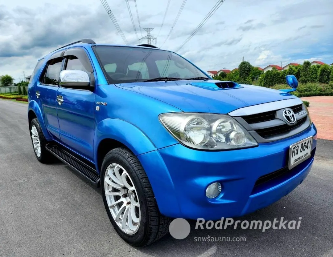 2005-toyota-fortuner-30-v-bangkok-97187419