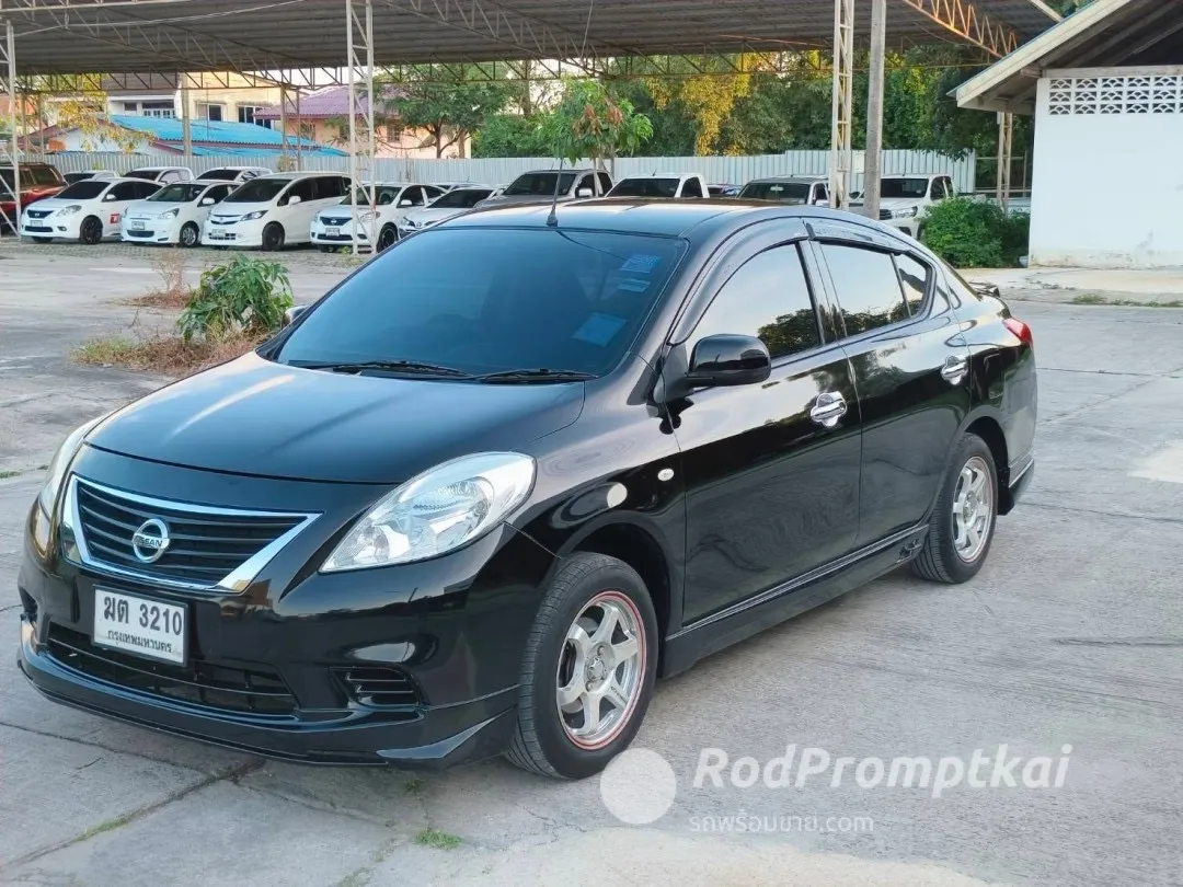 2012-nissan-almera-12-e-bangkok-92306918