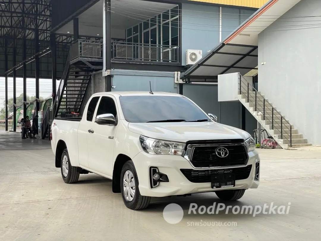 2019-toyota-hilux-revo-24-j-plus-double-cab-bangkok-toyota-revo-cab-24j-plus-2019-29044-7xxx-74907755