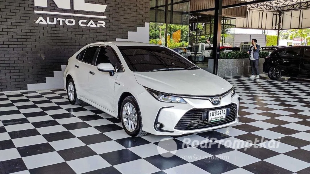 2020-toyota-corolla-altis-altis-18-hybrid-entry-bangkok-toyota-altis-18-hv-entry-2020-83157394
