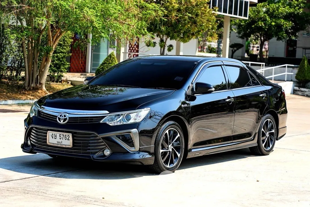 2015-toyota-camry-20-g-extremo-bangkok-camry-20g-extremo-auto-2015-toyota-00608543