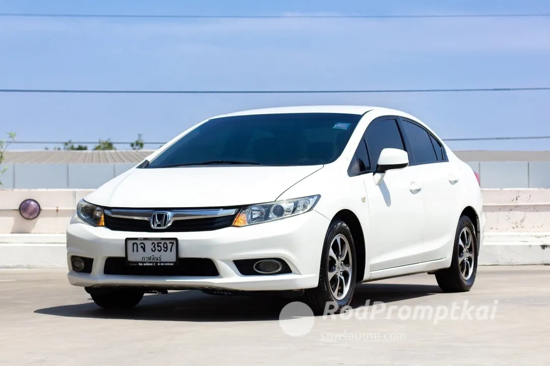 2013-honda-civic-18-s-bangkok-06909798