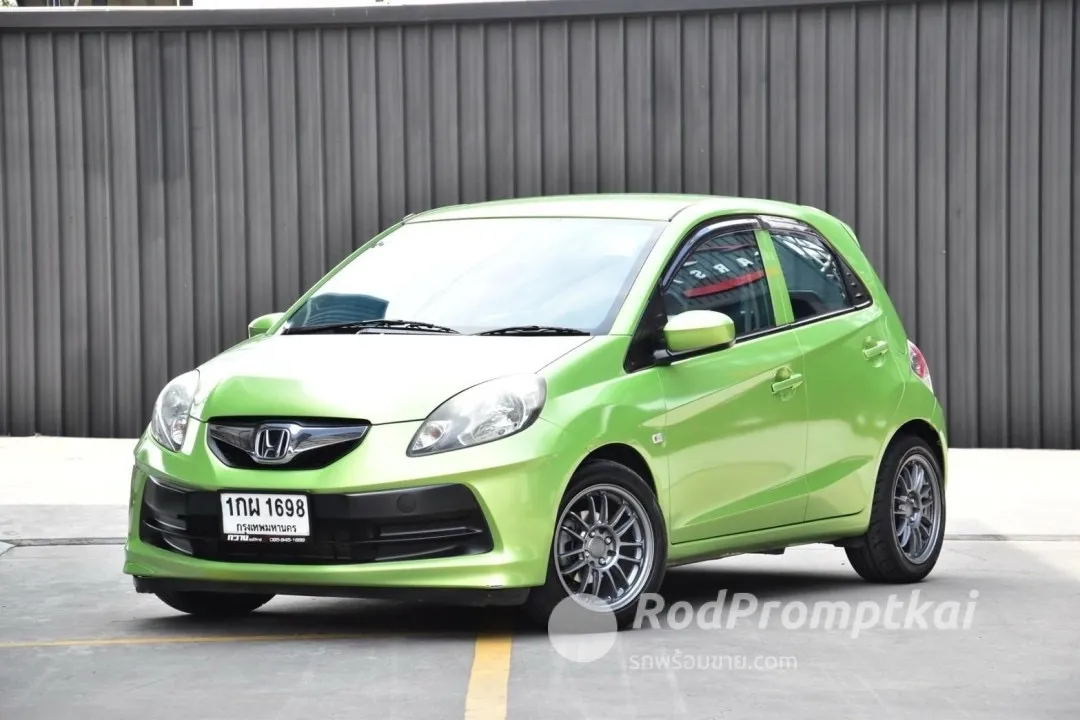 2012-honda-brio-12-v-bangkok-honda-brio-12-v-top-2012-43598698