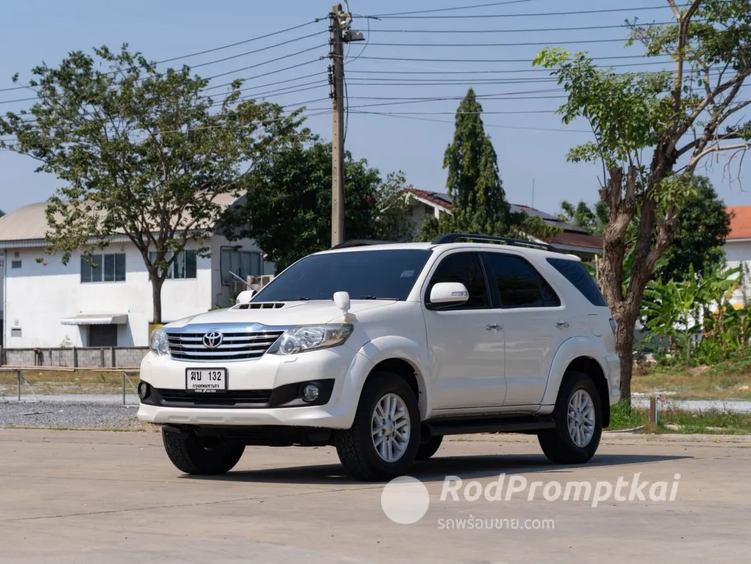2012-toyota-fortuner-30-v-bangkok-toyota-fortuner-30v-4wd-2012-80169826