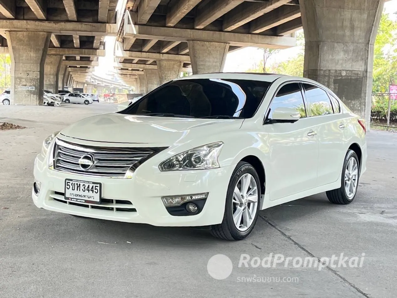 2015-nissan-teana-25-xv-bangkok-12867951