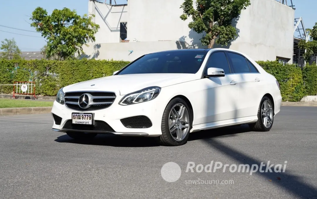 2015-mercedez-benz-e-class-e300-21-bluetec-hybrid-bangkok-benz-e300-bluetec-hybrid-amg-2015-18574263