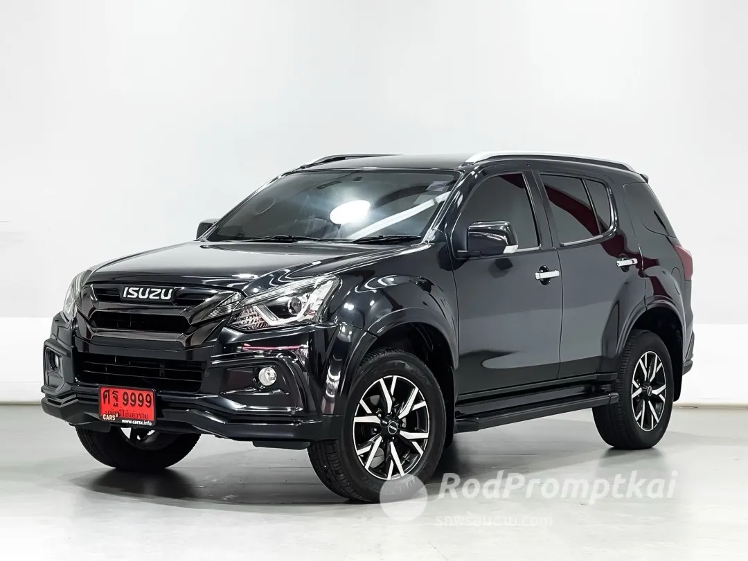 2020-isuzu-mu-x-30-the-onyx-bangkok-29877148