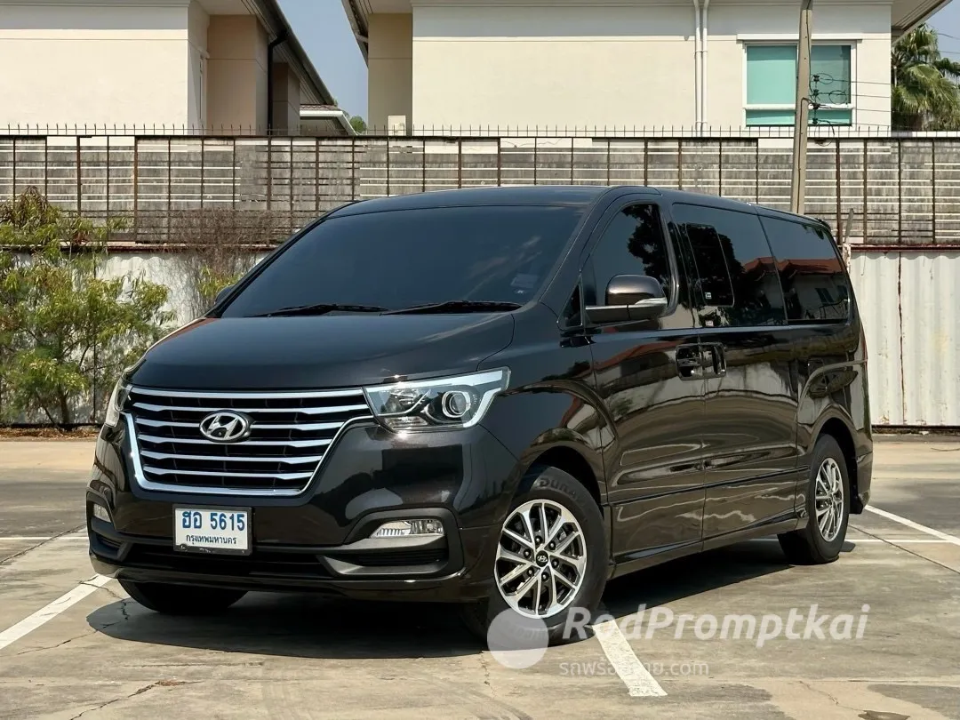2019-hyundai-h-1-25-deluxe-bangkok-top-minor-change-hyundai-h1-deluxe-top-25-diesel-minor-change-2019-44782192