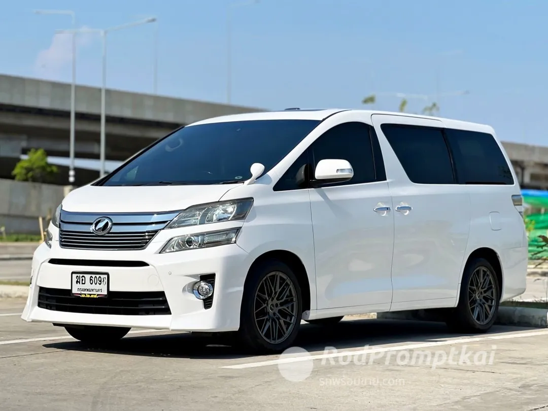 2012-toyota-vellfire-24-v-bangkok-toyota-vellfire-24v-2012-130000-km-45194434
