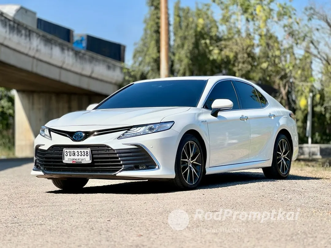2022-toyota-camry-25-hv-premium-bangkok-48059279