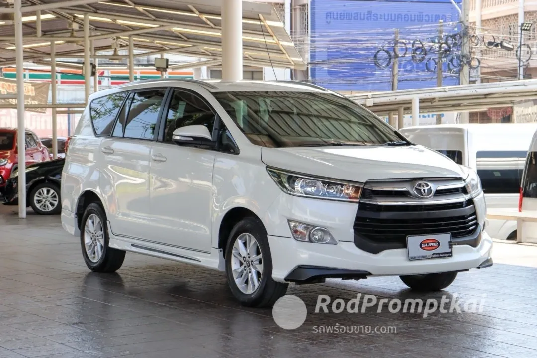2017-toyota-innova-28-crysta-g-bangkok-toyota-innova-28-g-2017-89696937
