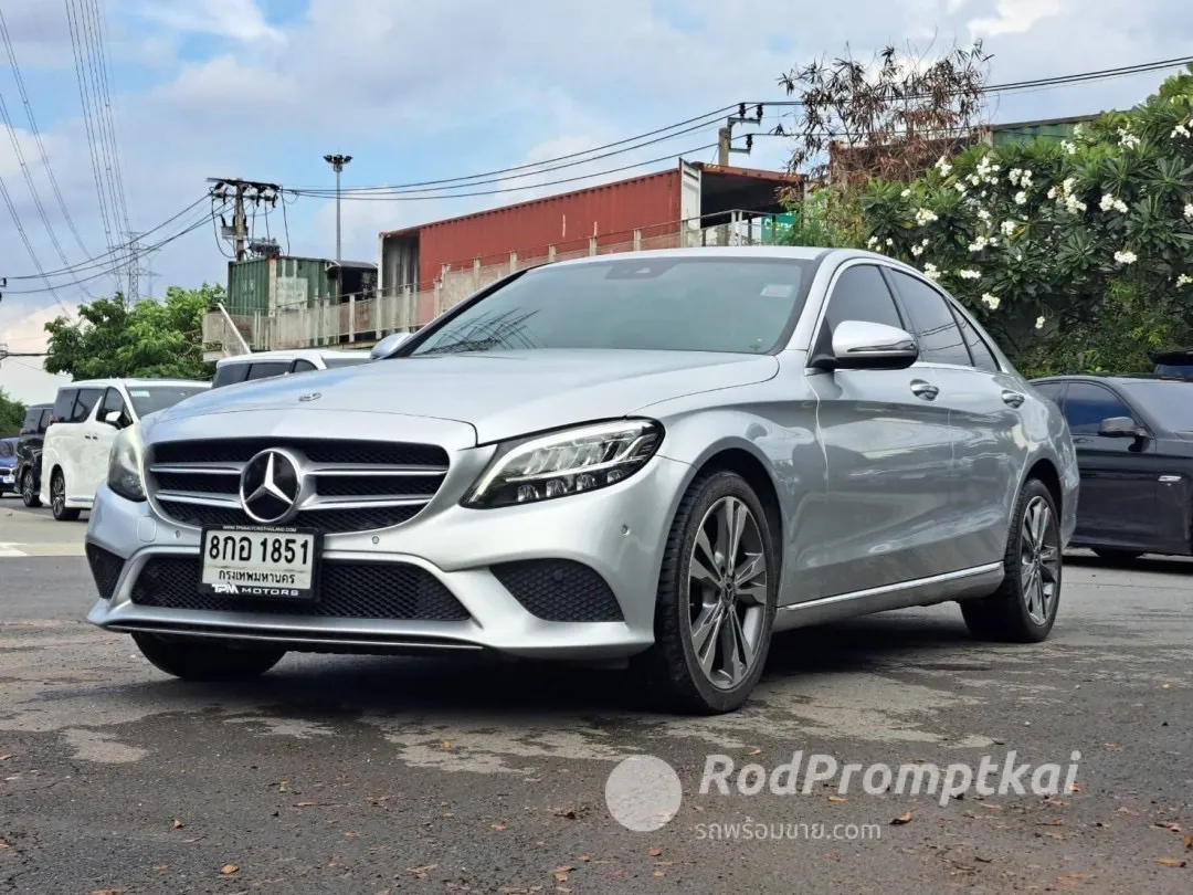 2019-mercedez-benz-c-class-c220d-20-avantgarde-bangkok-09400511
