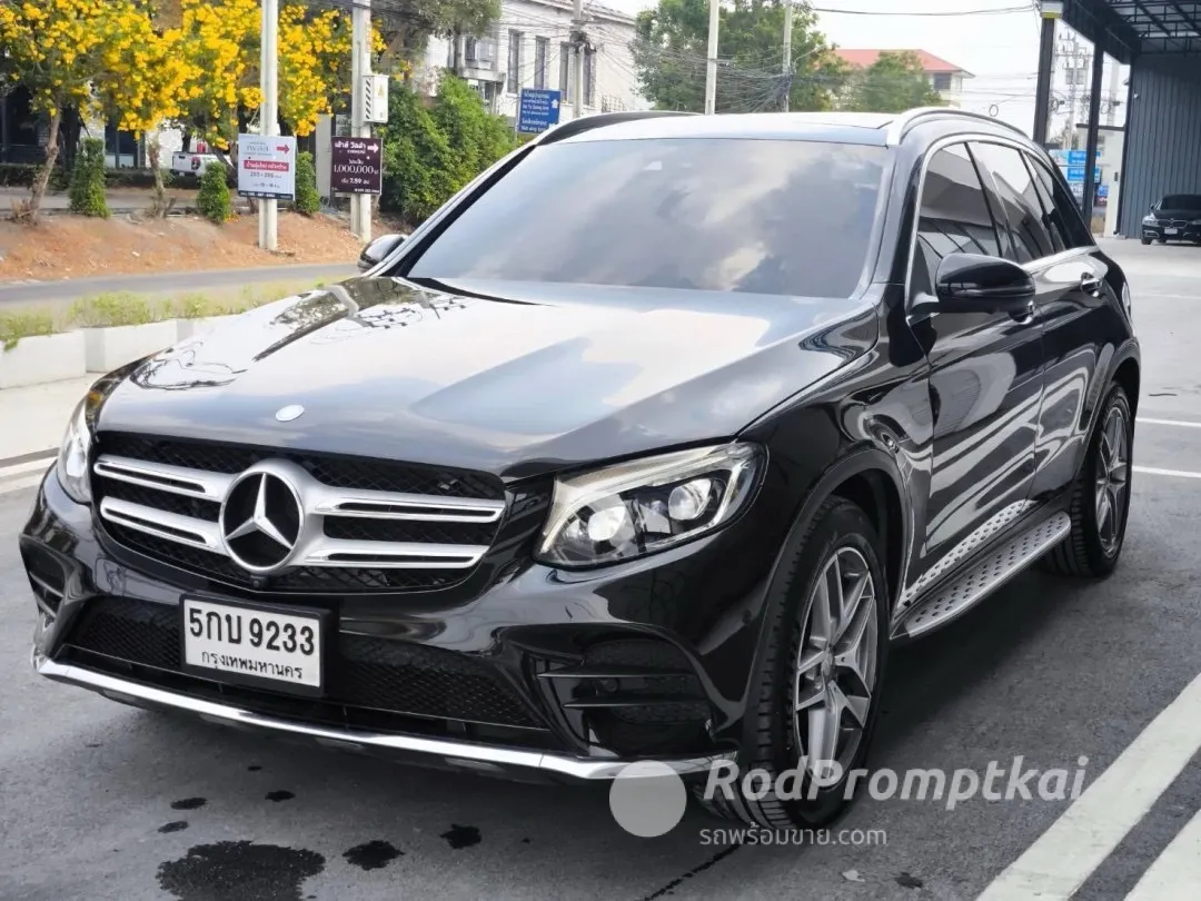 2016-mercedez-benz-glc-class-250d-21-4matic-amg-dynamic-4wd-nonthaburi-24737470