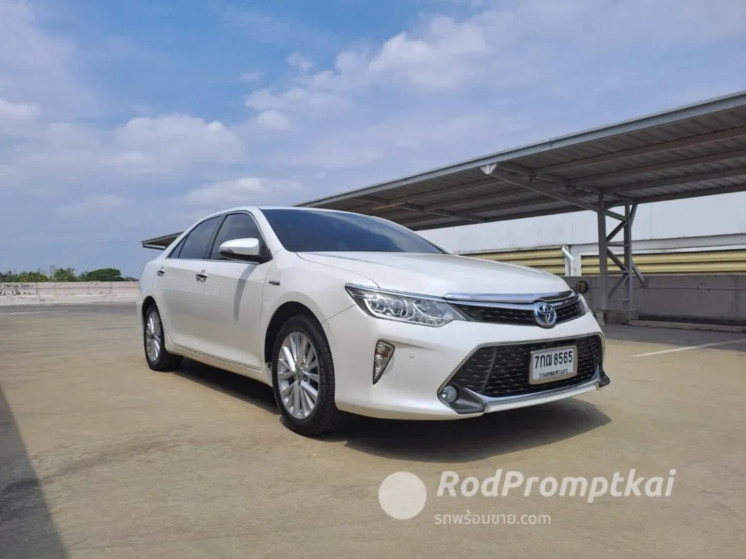 2017-toyota-camry-25-hybrid-navi-bangkok-91684509