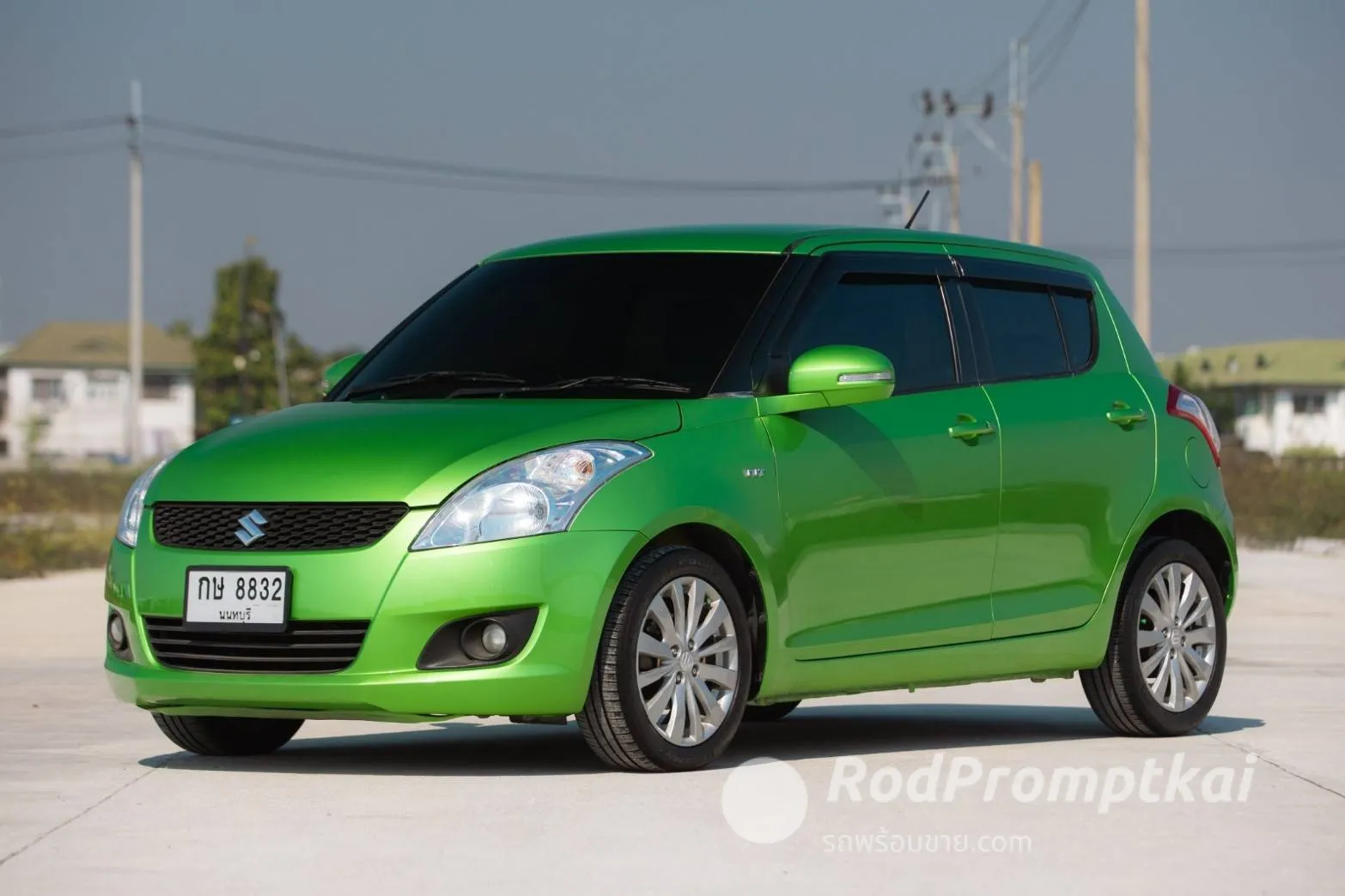 2013-suzuki-swift-12-glx-bangkok-04944957