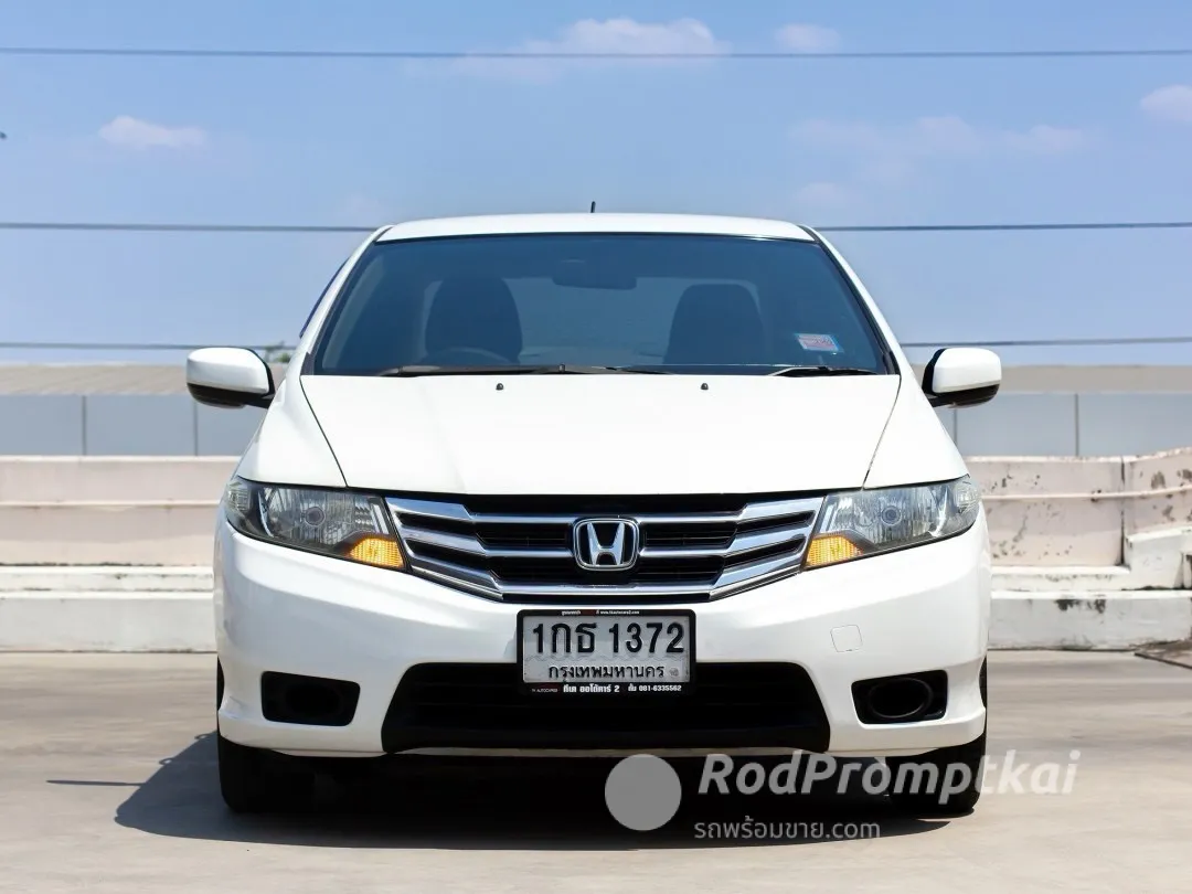 2012-honda-city-15-s-i-vtec-bangkok-07990183