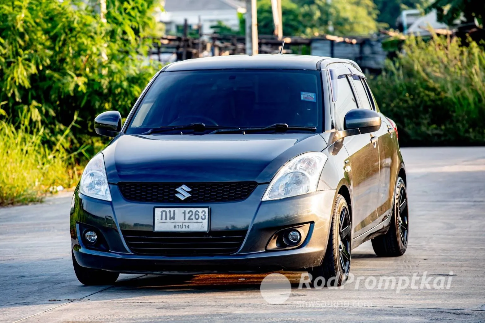 2014-suzuki-swift-12-glx-bangkok-09353199