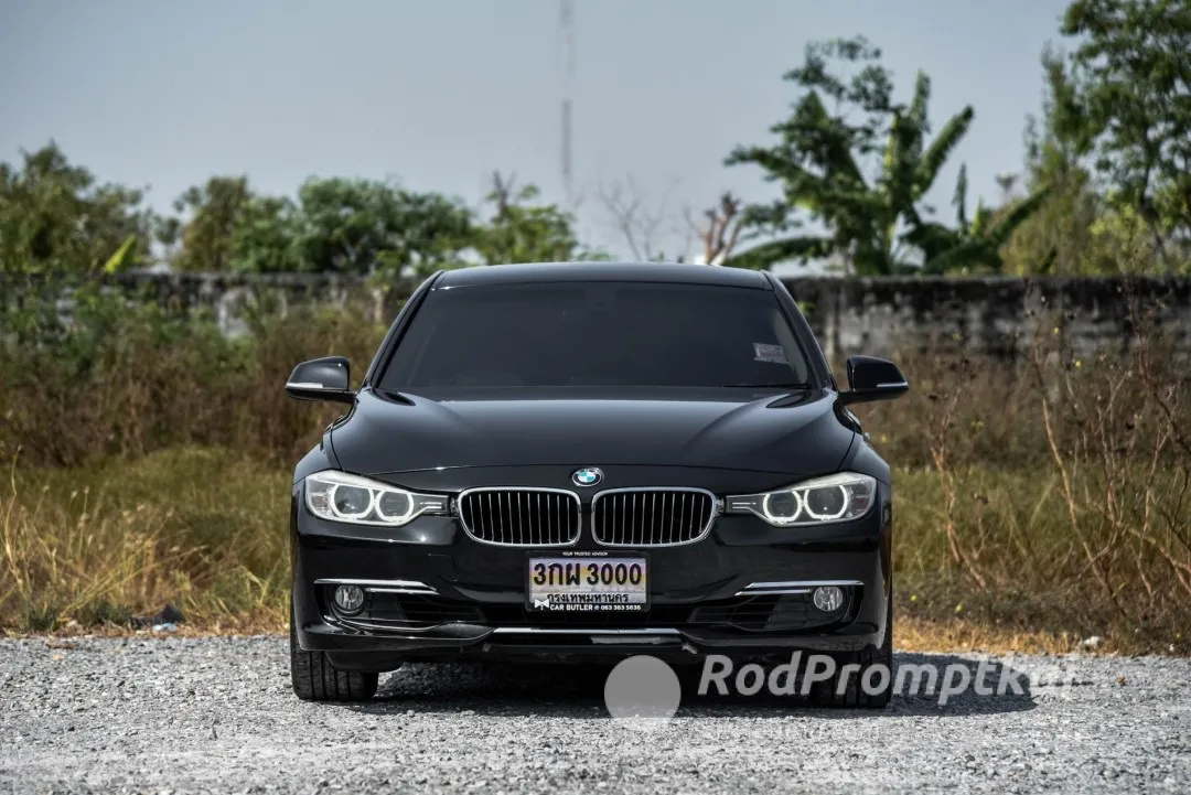 2015-bmw-series-3-320i-bangkok-sedan-f30-luxury-service-10217335